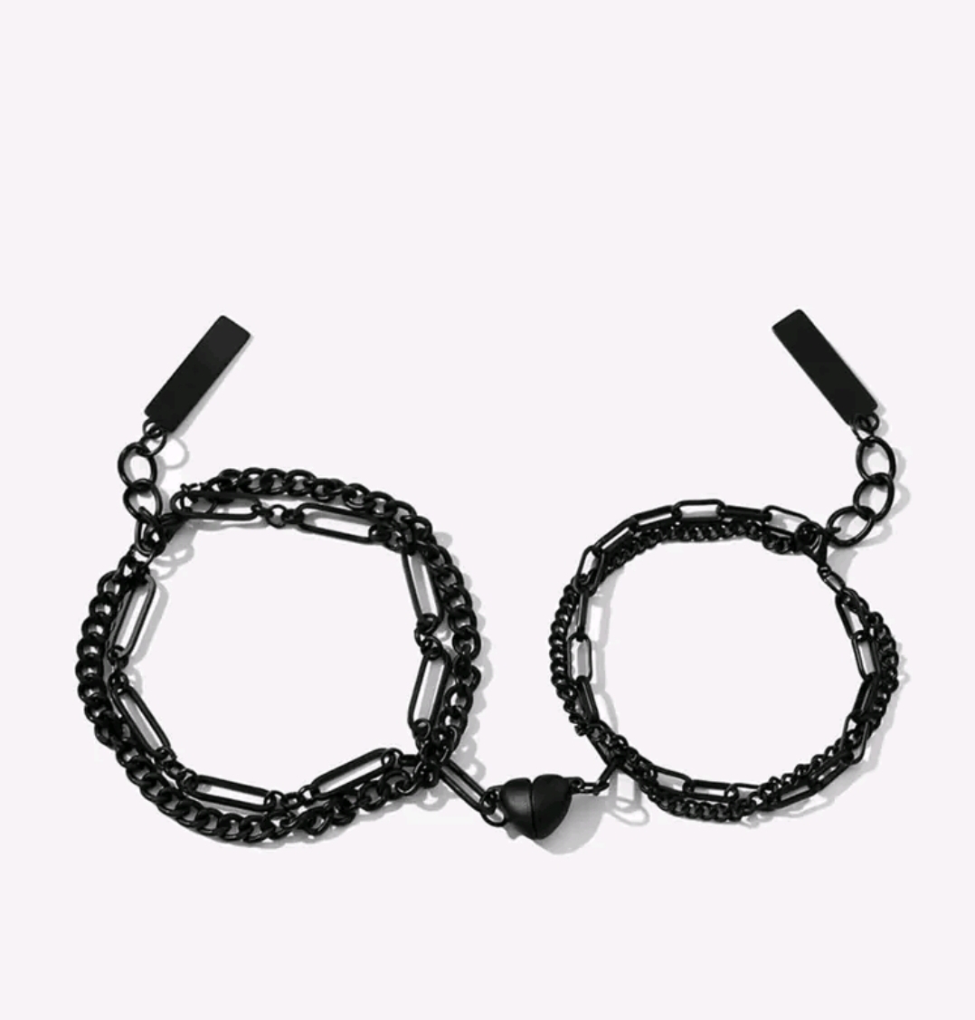 PULSERA DOBLE PAREJA NEGRA CON CORAZON CON IMAN P4